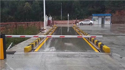 鑫鑫為您解答：60t電子汽車(chē)衡接通儀表后，顯示負(fù)超載？